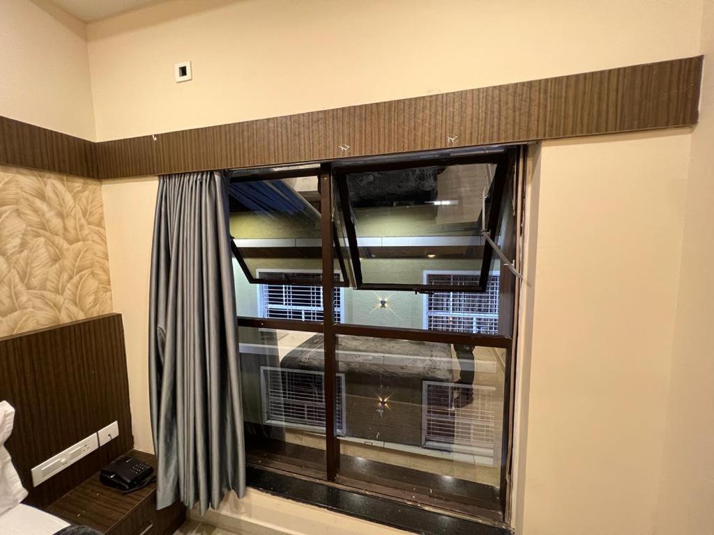The Park Avenue Hotel - Business Class Hotel Near Central Railway Station Chennai Periyamet 外观 照片