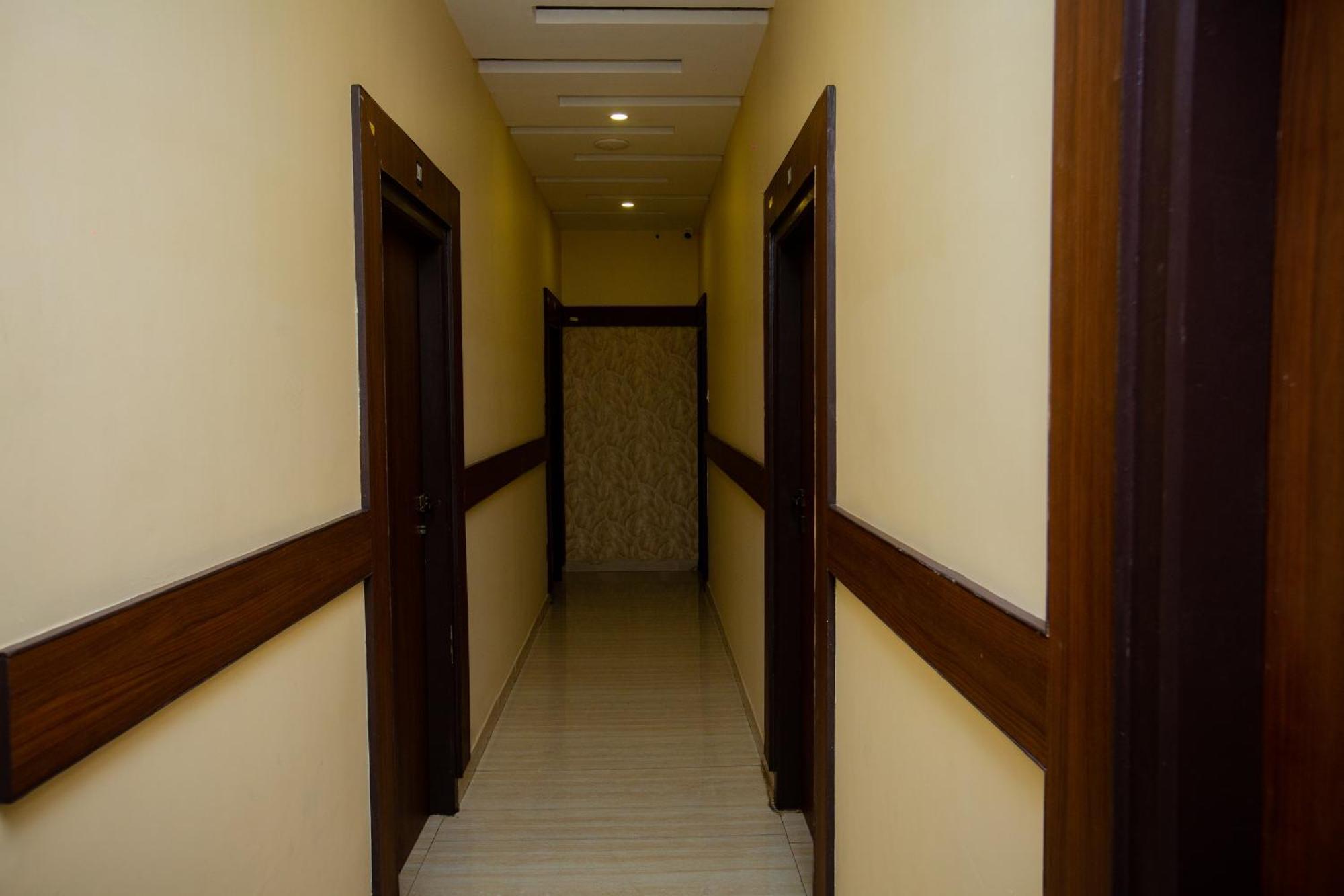 The Park Avenue Hotel - Business Class Hotel Near Central Railway Station Chennai Periyamet 外观 照片
