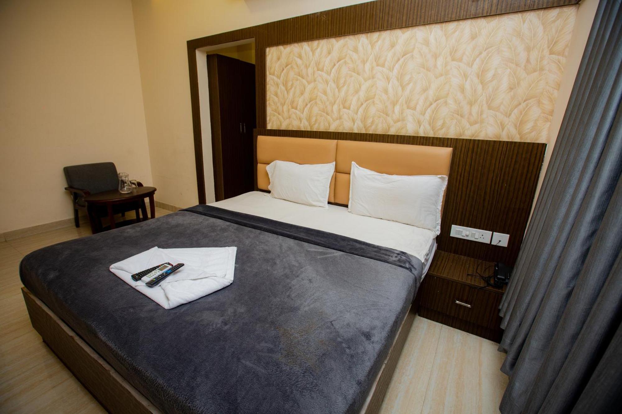 The Park Avenue Hotel - Business Class Hotel Near Central Railway Station Chennai Periyamet 外观 照片