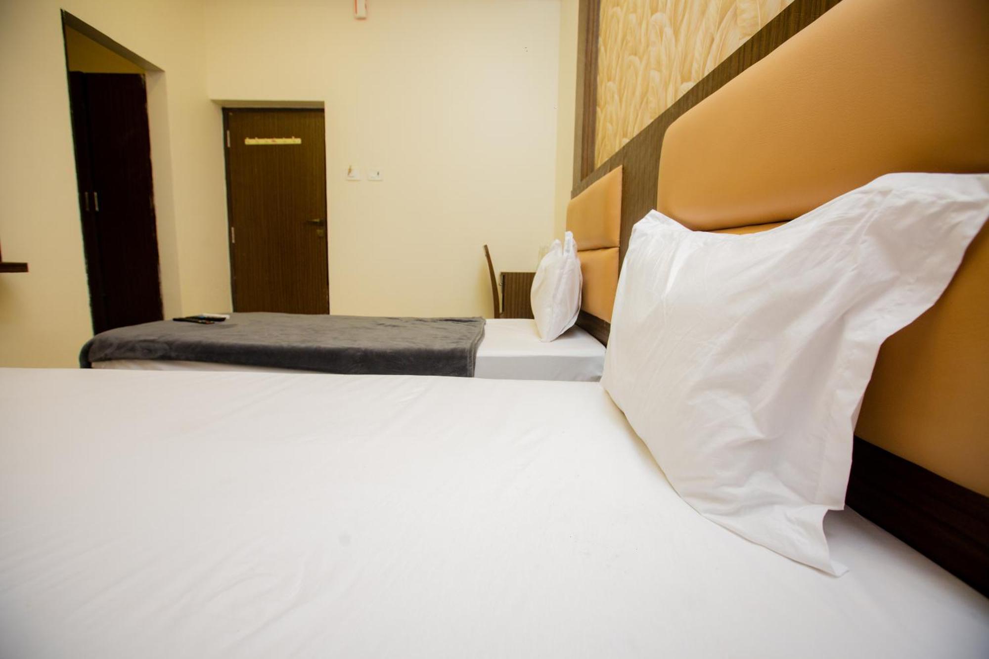 The Park Avenue Hotel - Business Class Hotel Near Central Railway Station Chennai Periyamet 外观 照片